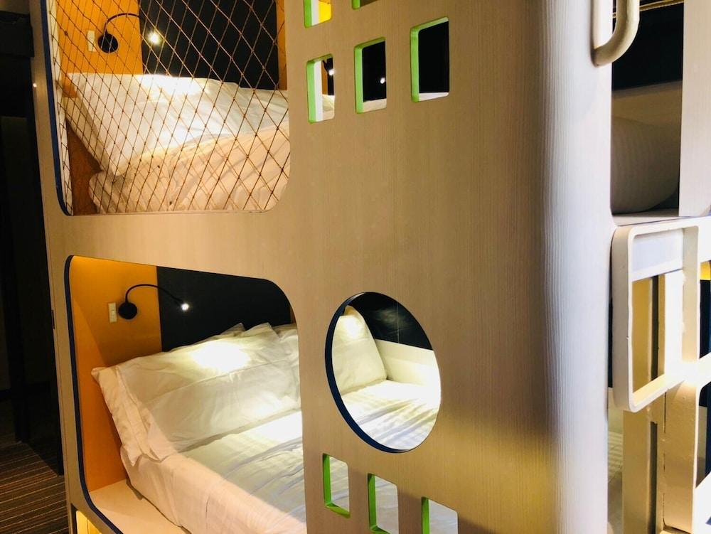 Cube Family Boutique Capsule Hotel At Chinatown Singapura Exterior foto